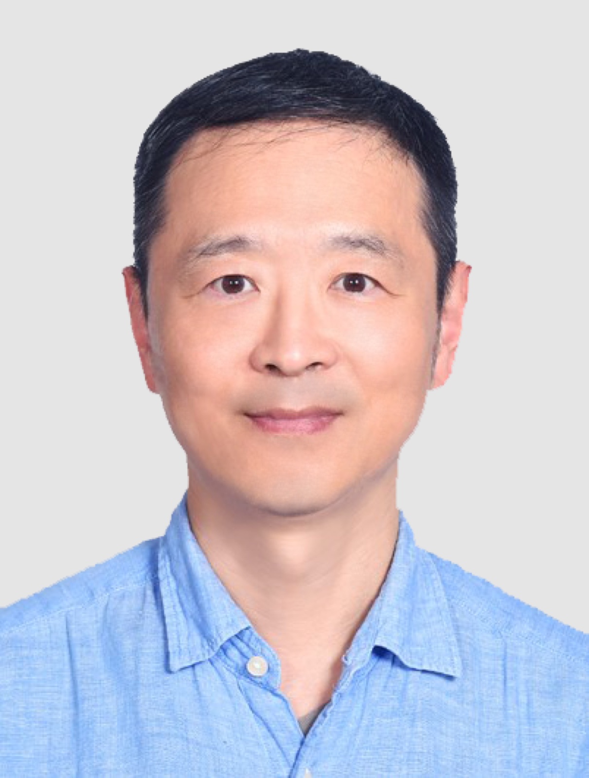 尹德明